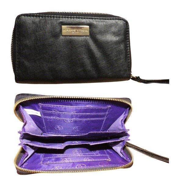 Adrienne Vittadini Handbags - Adrienne Vittadini Black Zip Wallet Wristlet